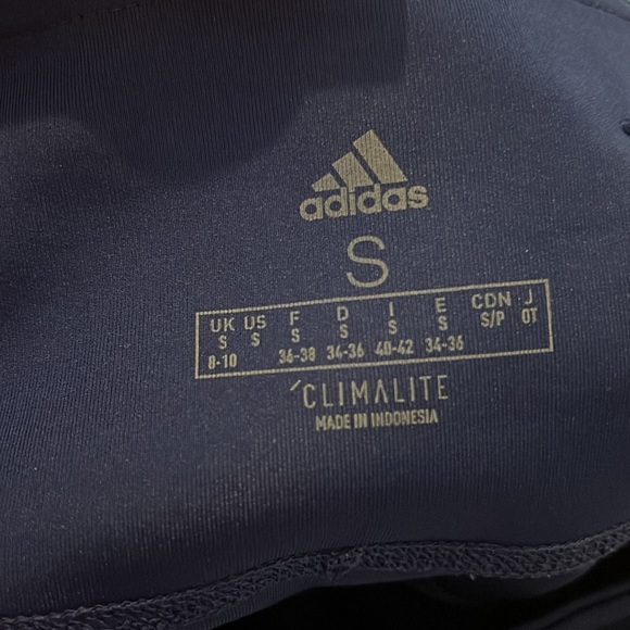 Adidas Excellent condition - Picture 3 of 3